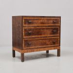 1241 1256 CHEST OF DRAWERS
